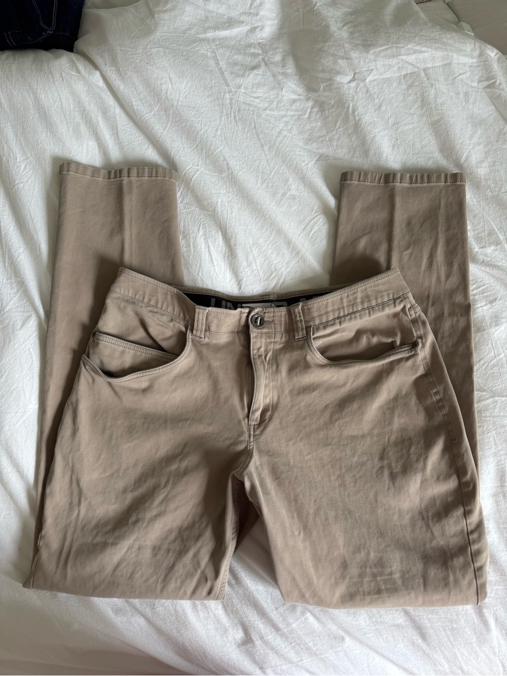 Men’s Under Armour Fitted Work Khaki Trouser Casual Pant